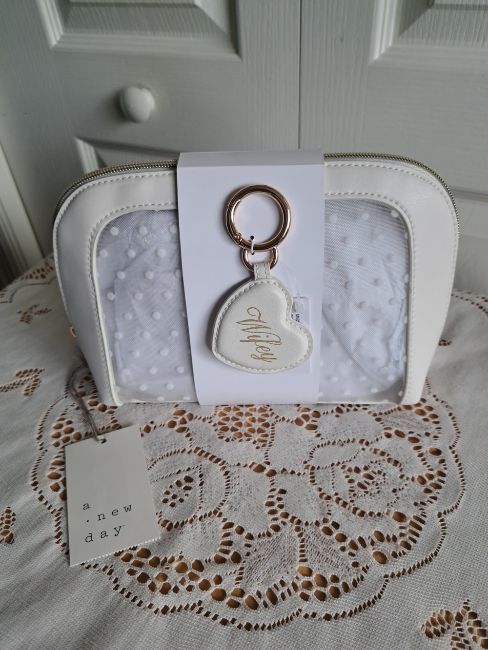 a new day White Heart Charm Cosmetic Bag